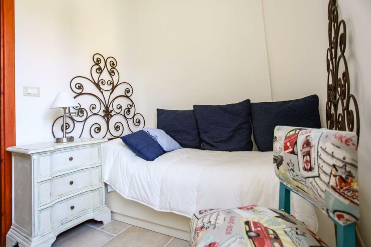 Palazzo Candido Suites & Apartments - Sit Apartment Lecce Dış mekan fotoğraf