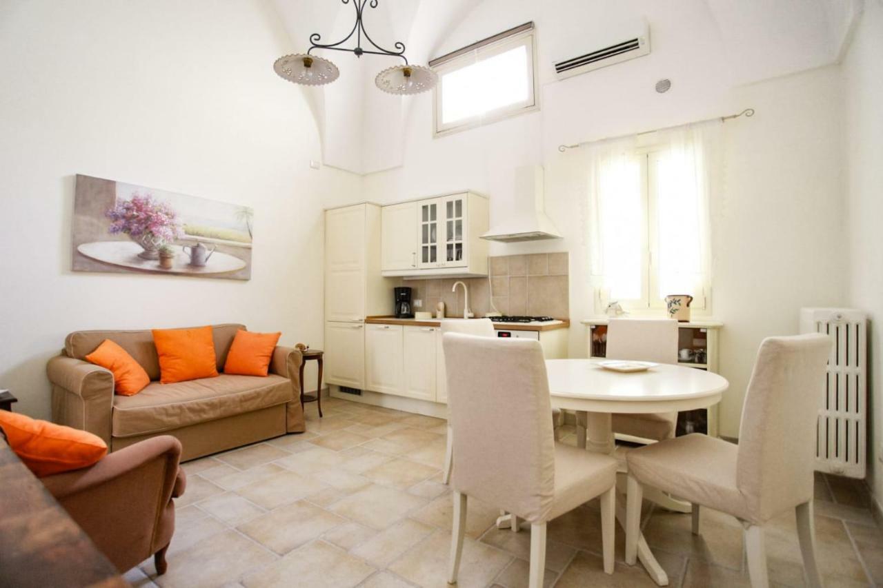 Palazzo Candido Suites & Apartments - Sit Apartment Lecce Dış mekan fotoğraf